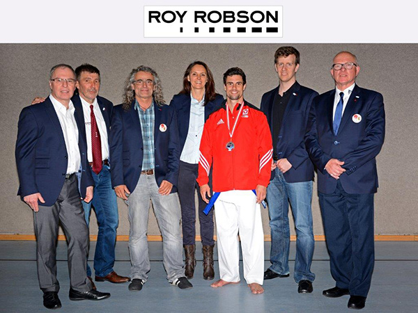 Roy Robson als neuer Sponsor